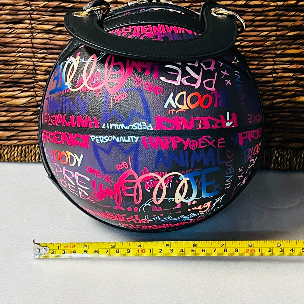 Graffiti Basketball Handbag  New Purse - Picture 11 of 11